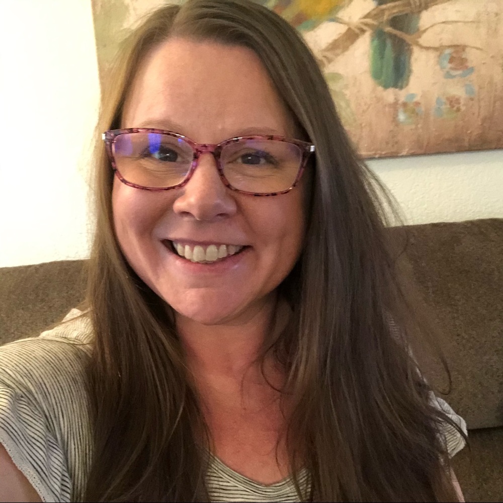 Meet your Posher, Nicole